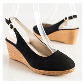 Goodin Bekväma kilpumpar svart 1