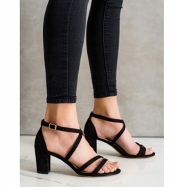 Goodin Sandaler På En Bar svart 1