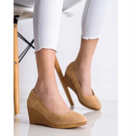 Goodin Lätta kilpumpar beige 2