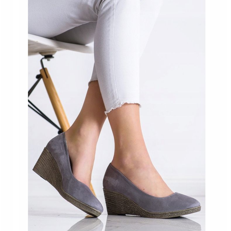 Goodin Lätta kilpumpar grå 2