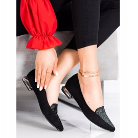 Goodin Fashionabla spikpumpar svart 1