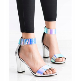 Goodin Sandaler på en bar med Holo -effekt silver- 1