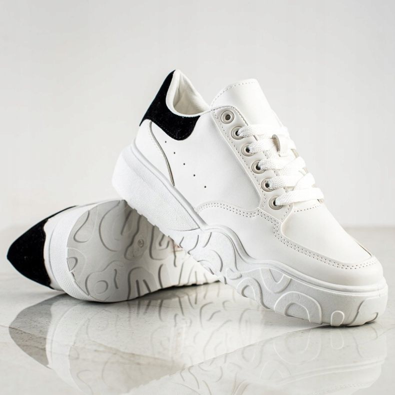 Small Swan Vita Eco Leather Sneakers 1