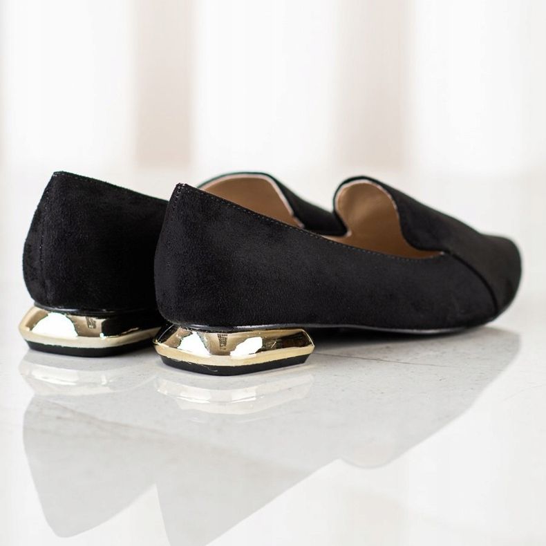 Goodin Pumpar med guldklack svart 1