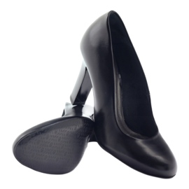 Edeo Svarta pumpar på en pelare 3