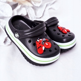 Barnskumtofflor Kroks Black Lazy Day svart mångfärgad 2