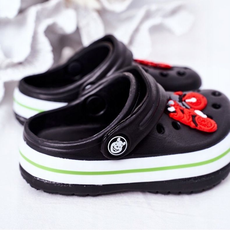 Barnskumtofflor Kroks Black Lazy Day svart mångfärgad 1