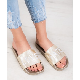 Small Swan LOVE &amp; HATE Eco Leather Tofflor gyllene 1