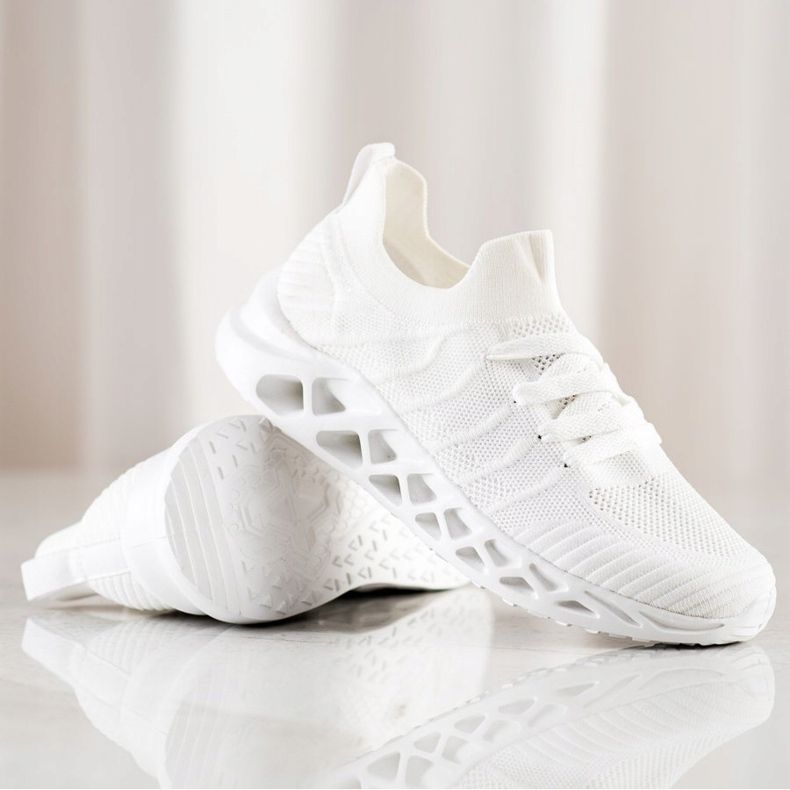 Mckeylor lätta sportskor vit 1