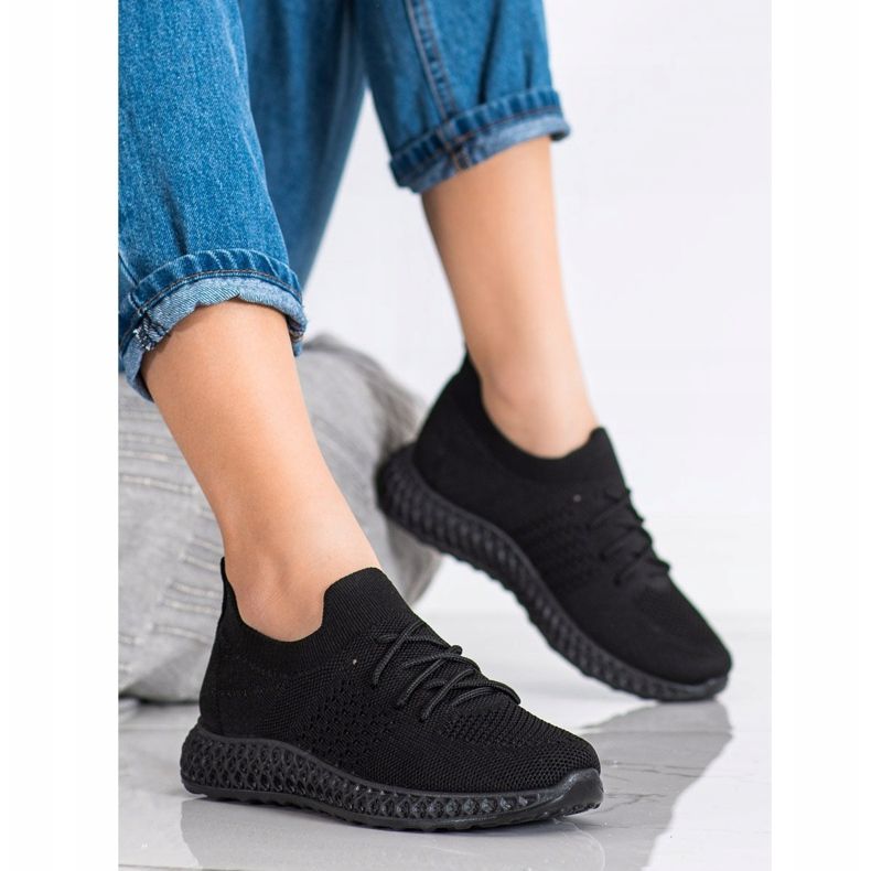 MCKEYLOR Slip-On sportskor svart 2