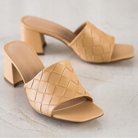 SHELOVET Quiltade beige flip-flops 1