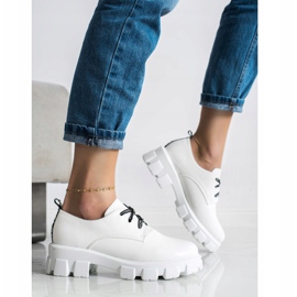 SHELOVET Vita Brogues på plattformen 2