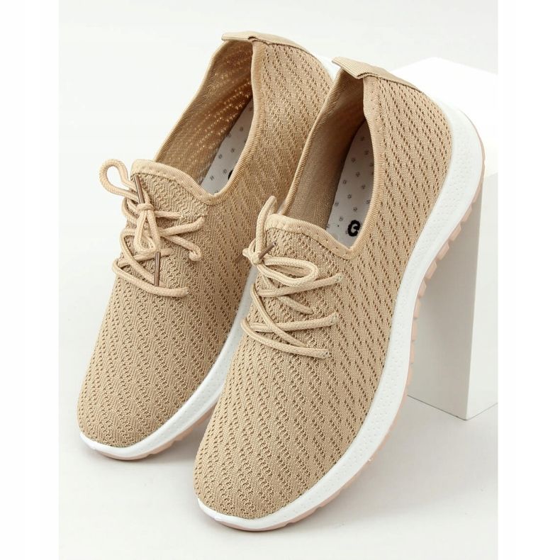 G-323 Beige beige sportskor 1