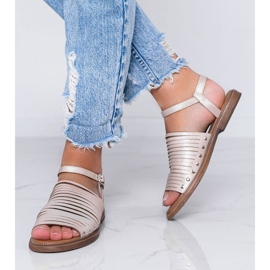 Brun solbeige blanka sandaler 1