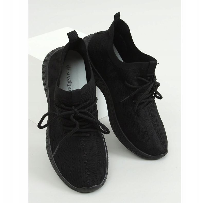 Svarta sportskor strumpor 7819 All Black 1