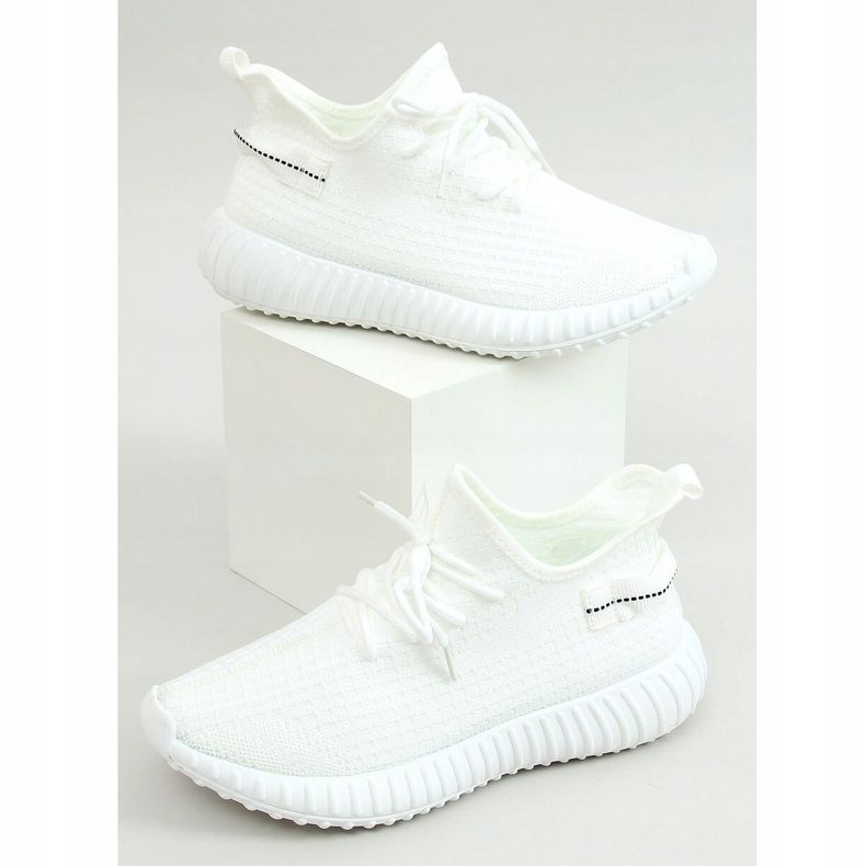 Vita strumpor sportskor 7817 Vit 1