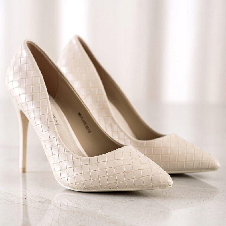 Goodin Fashionabla pumps på en stift beige 1