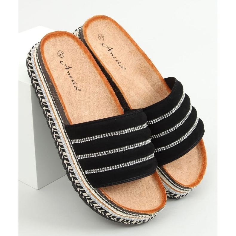 Svarta N-96 Svarta tofflor på den dekorerade sulan 1