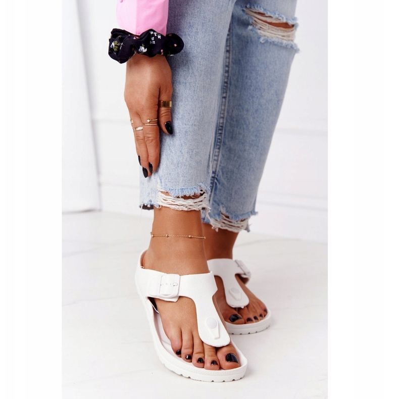 NEWS Gummi flip-flops för kvinnor Vit Alma 2