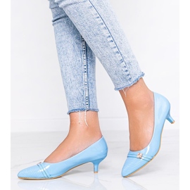 Blå pumps på Mollys lågklack 1