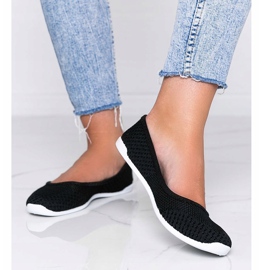 Svarta ballerinor i tyg med öppet mönster i Good Days 1