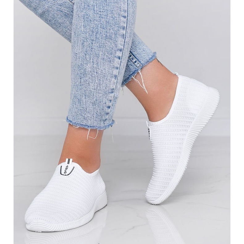 Gör det vita sportskor 1