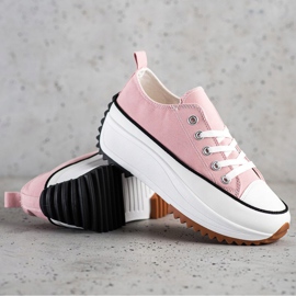 SHELOVET Sneakers på en hög plattform rosa 1