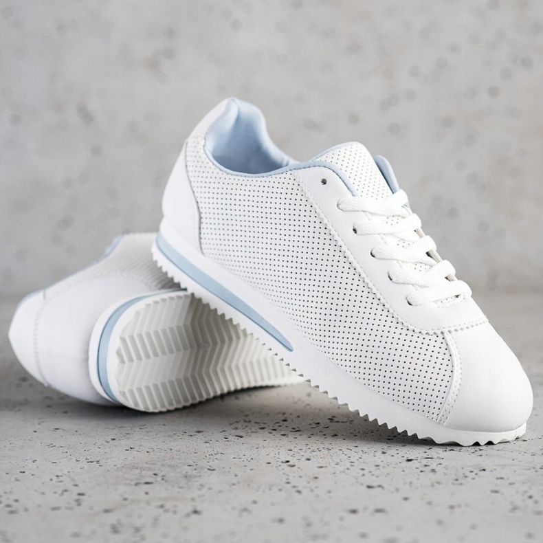 SHELOVET Snygga openwork sneakers vit 1