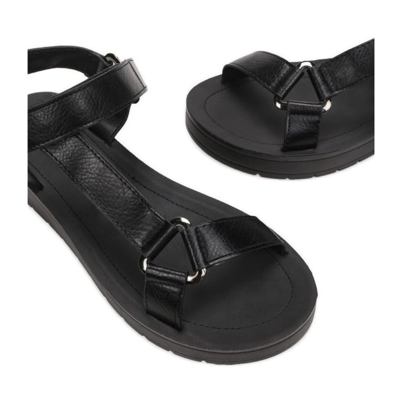 Vices 11-13-38-svart 1