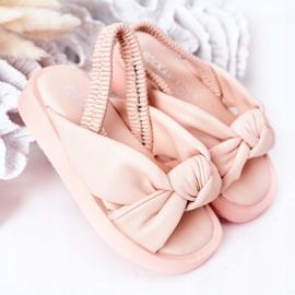 FR1 Barnsandaler med ribbat rosa bubbelgummi 2