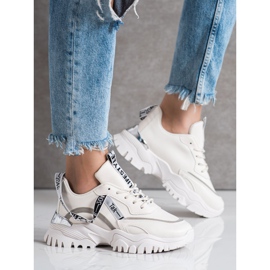 Ideal Shoes Beige mode sneakers 1