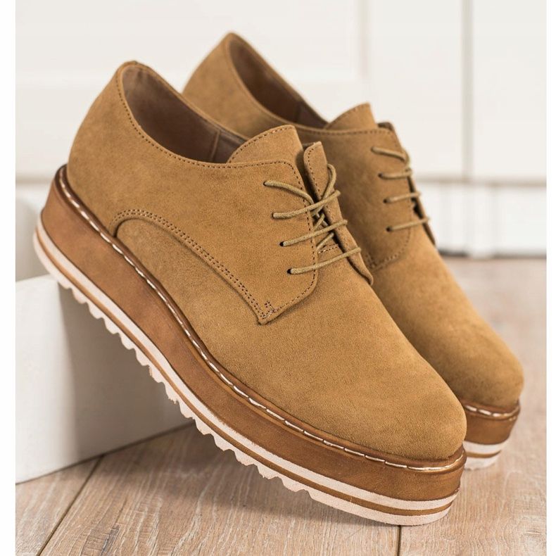 Corina Mockaskor på plattformen brun 1