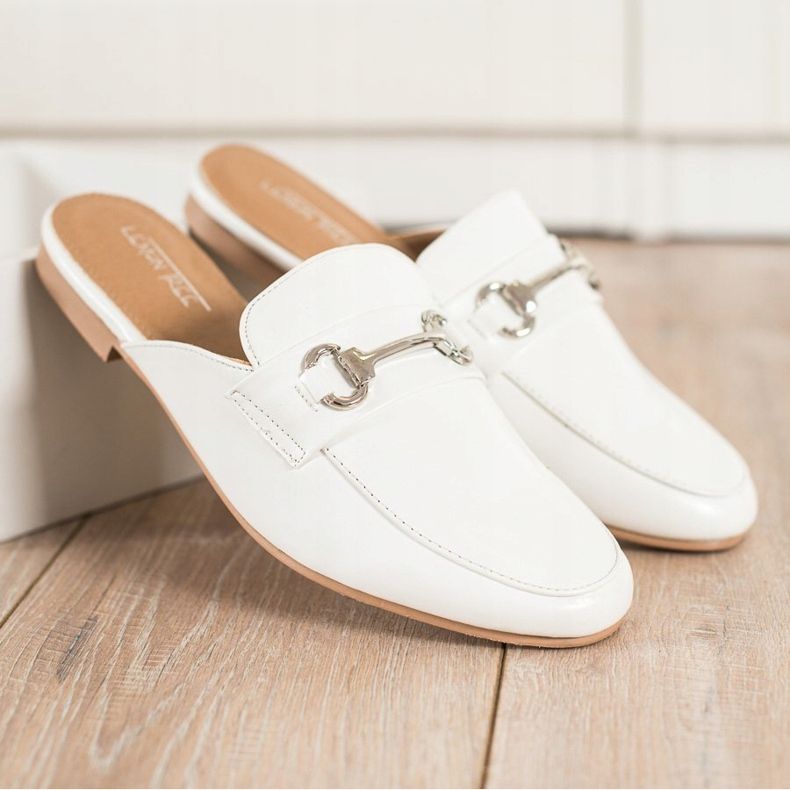 SHELOVET Eleganta tofflor med prydnad vit 2