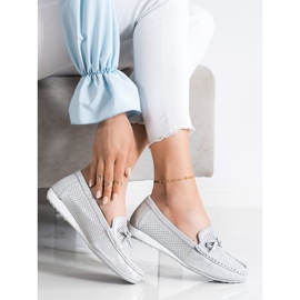 Goodin Läderskor med rosett silver- grå 1