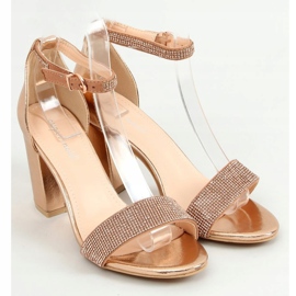 Högklackade sandaler champagne 1478 Champagne gyllene 1
