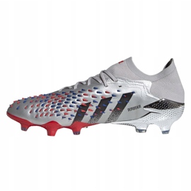 Adidas Predator Freak.1 Low Fg M FY1051 fotbollsskor grå silver- 1
