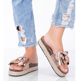 Rosa tofflor för kvinnor med Columbia rosett gyllene 1