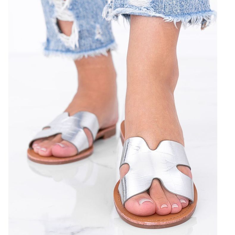 Silver tofflor i Phoenix krokodilmönster 1