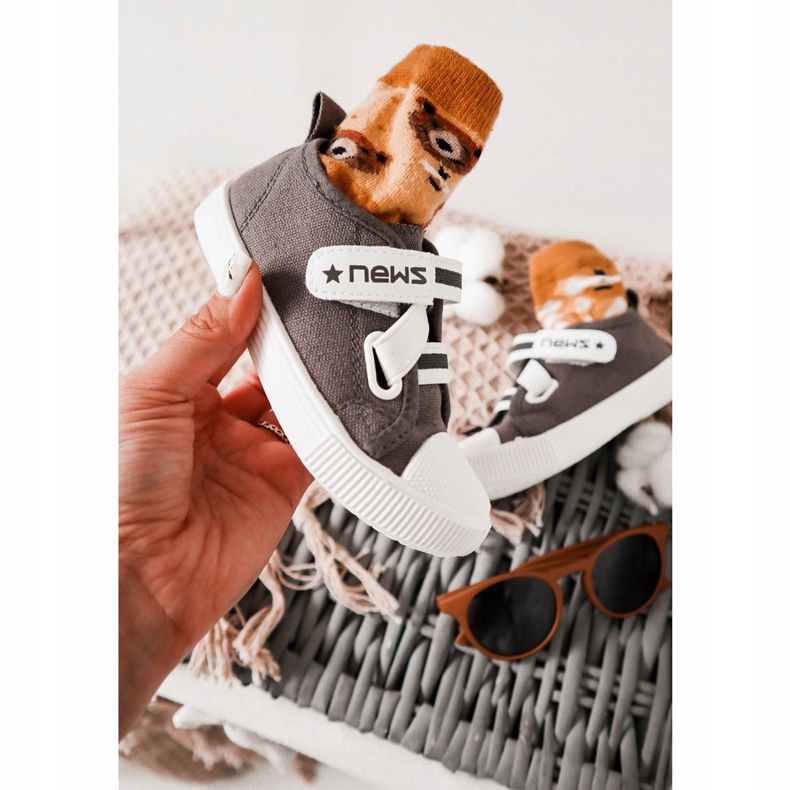 EVE Barnskor med kardborregrå nyheter 1