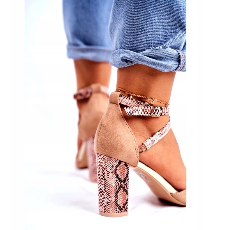 S.Barski Kvinnors pumpar på en häl orm Beige tillsammans brun 3