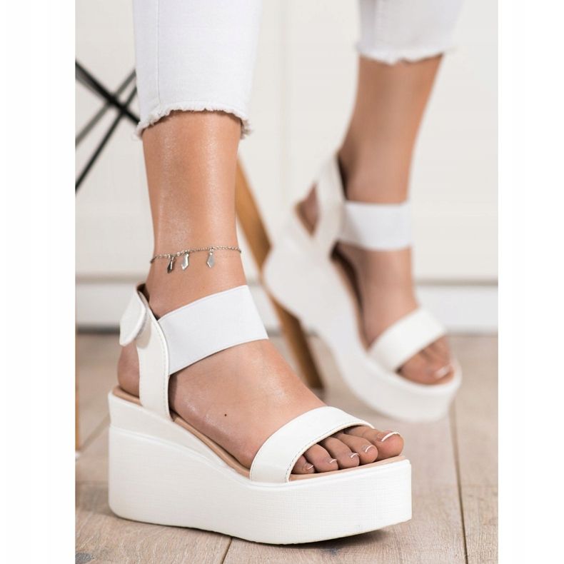 Small Swan Fashion Wedge Sandaler vit 1