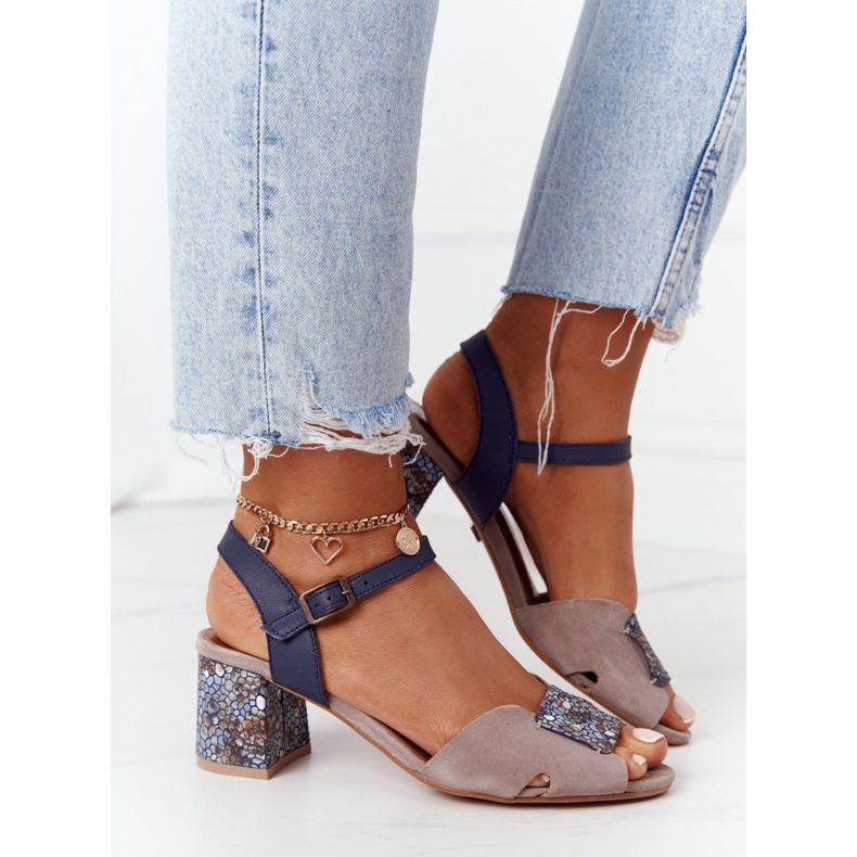 Läder Högklackade Sandaler Maciejka 04120-43 Beige-Marinblå 2