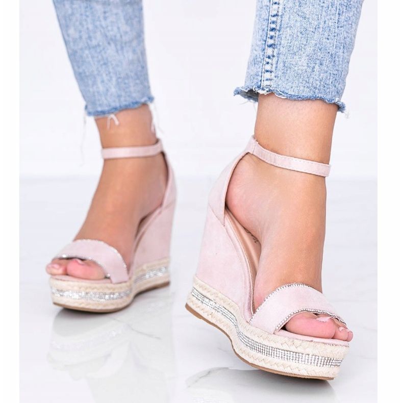 Beige kile sandaler med Sun Sparrow cubic zirconia 1