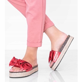 Columbia röda tofflor med rosett 1