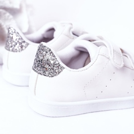 Barnskor med kardborreband Vit och Silver Gullig tjej 1