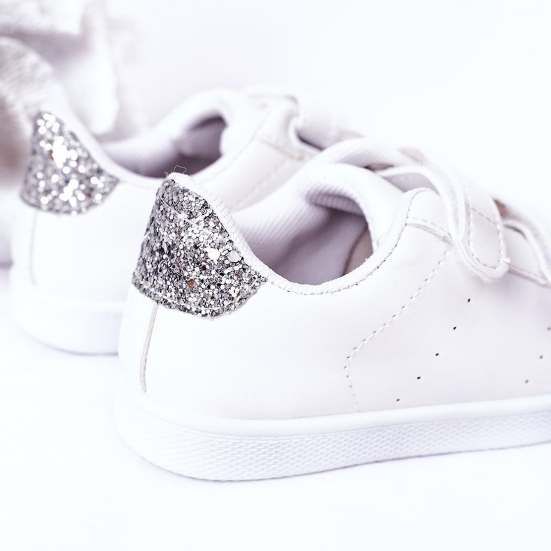 Barnskor med kardborreband Vit och Silver Gullig tjej 1