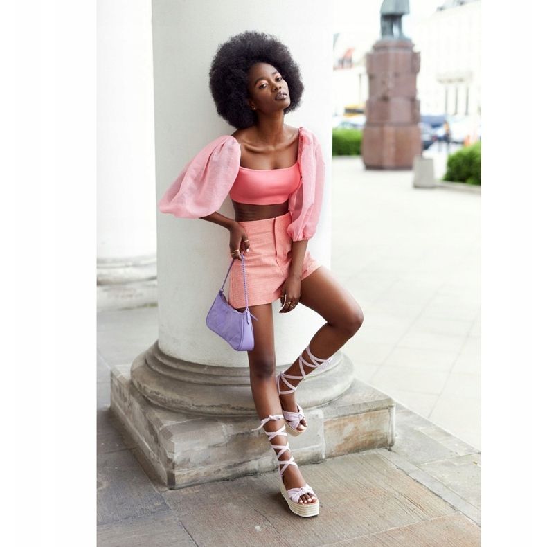 PS1 Knutna sandaler på en flätad plattform Violet La Palma beige violett 1