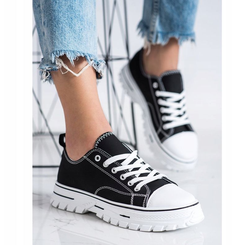 SHELOVET Sneakers med ekoläder på plattformen svart 1