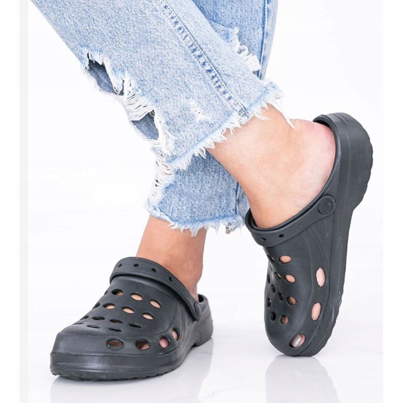 Svarta Karolinos tofflor för kvinnor 1