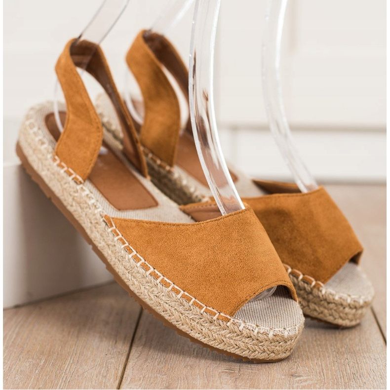 Ideal Shoes Slip-on Espadrilles brun 1
